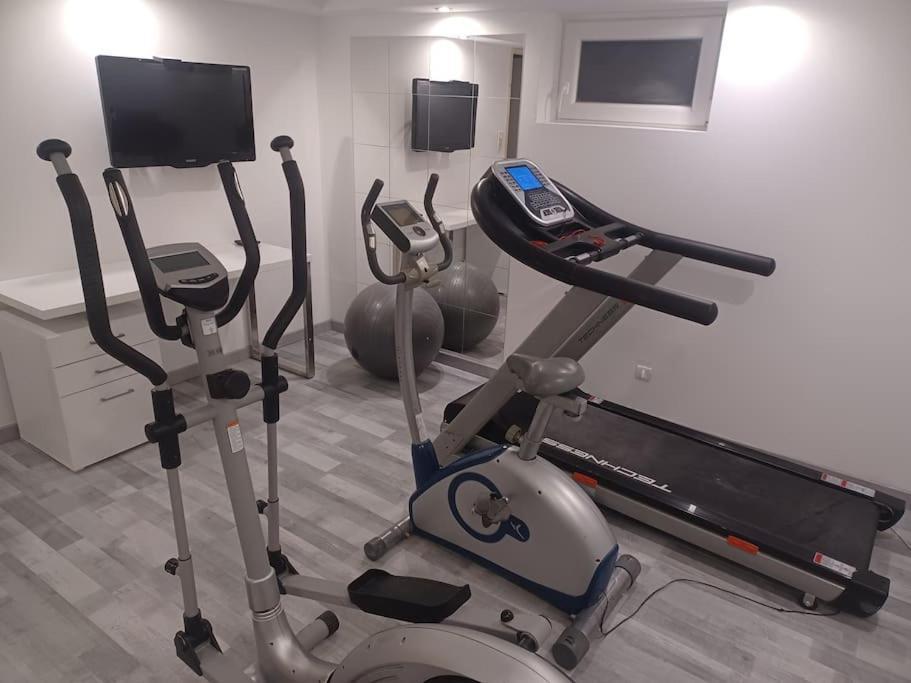 Tres Bel Appartement Type Loft De 40 M2 Dans Maison Avec Parking Privatif لانْجولشاه المظهر الخارجي الصورة